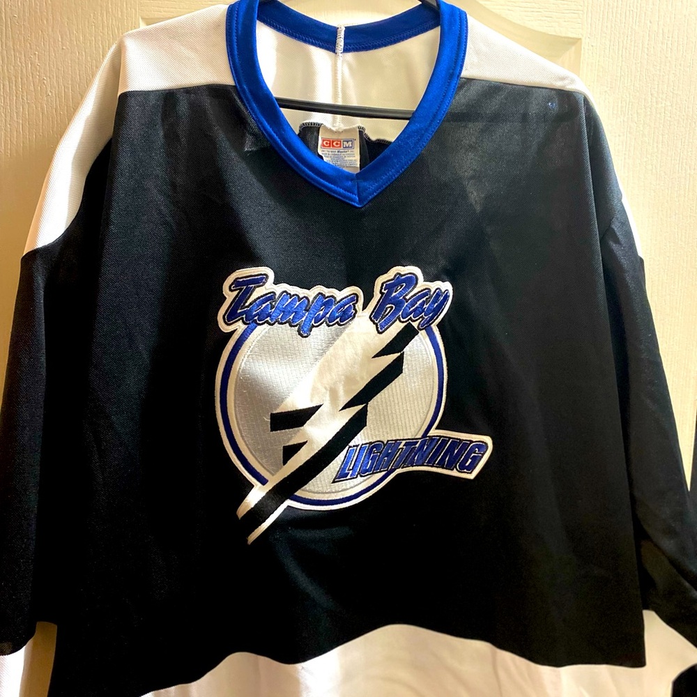 Tampa Bay Lightning CCM Jersey Lrg Adult